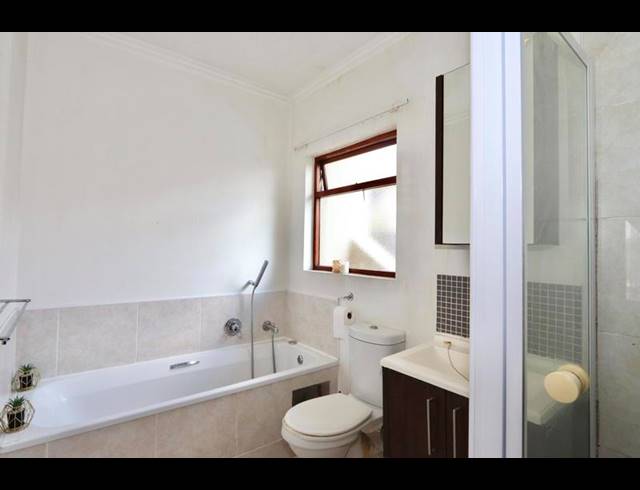 1 BEDROOM PROPERTY TO RENT IN LONEHILL